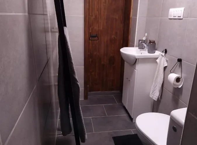 בית נופש Farma Opacita Valaska Bela