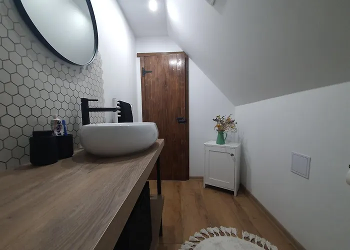 Farma Opacita בית נופש *